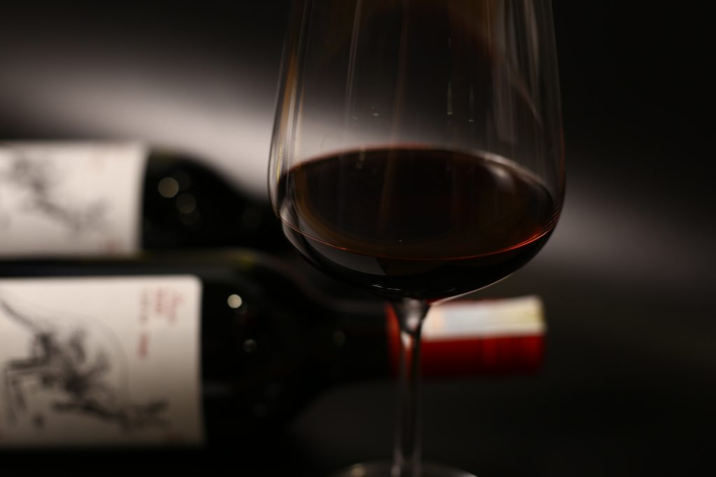 [KHÁM PHÁ VANG ÚC] HƯƠNG VỊ CỦA RƯỢU VANG KAROONDA SHIRAZ 